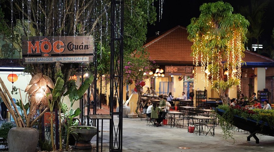 Quán lẩu nướng gần Phước Mỹ